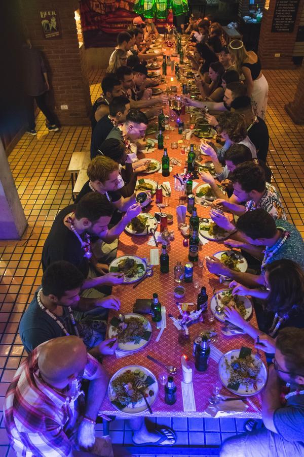Mad Monkey Hostel 방콕 외부 사진