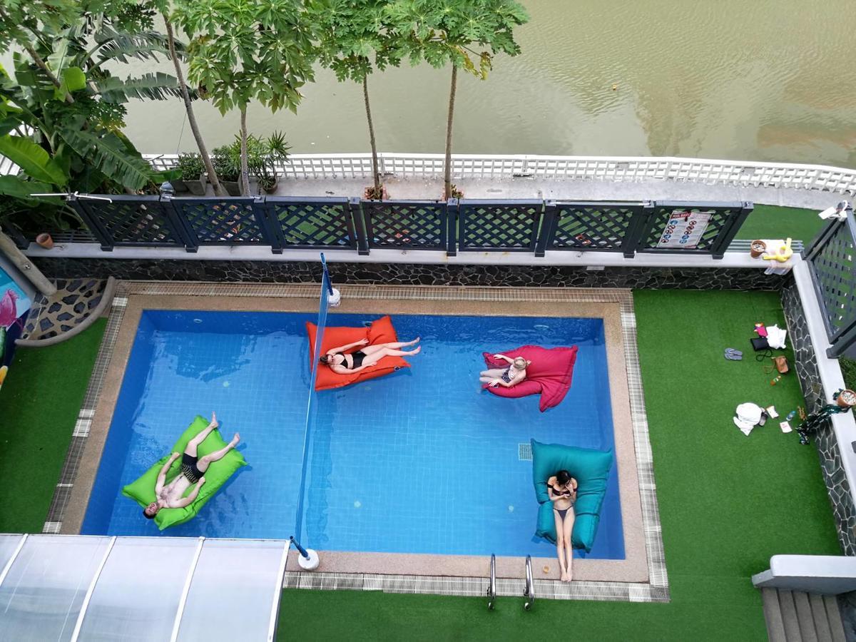 Mad Monkey Hostel 방콕 외부 사진