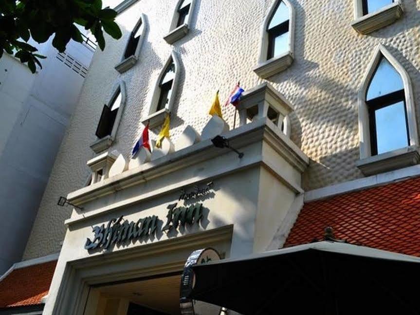 Mad Monkey Hostel 방콕 외부 사진